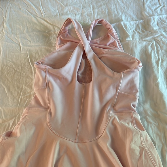 Lululemon dress size 6 - Picture 3 of 3